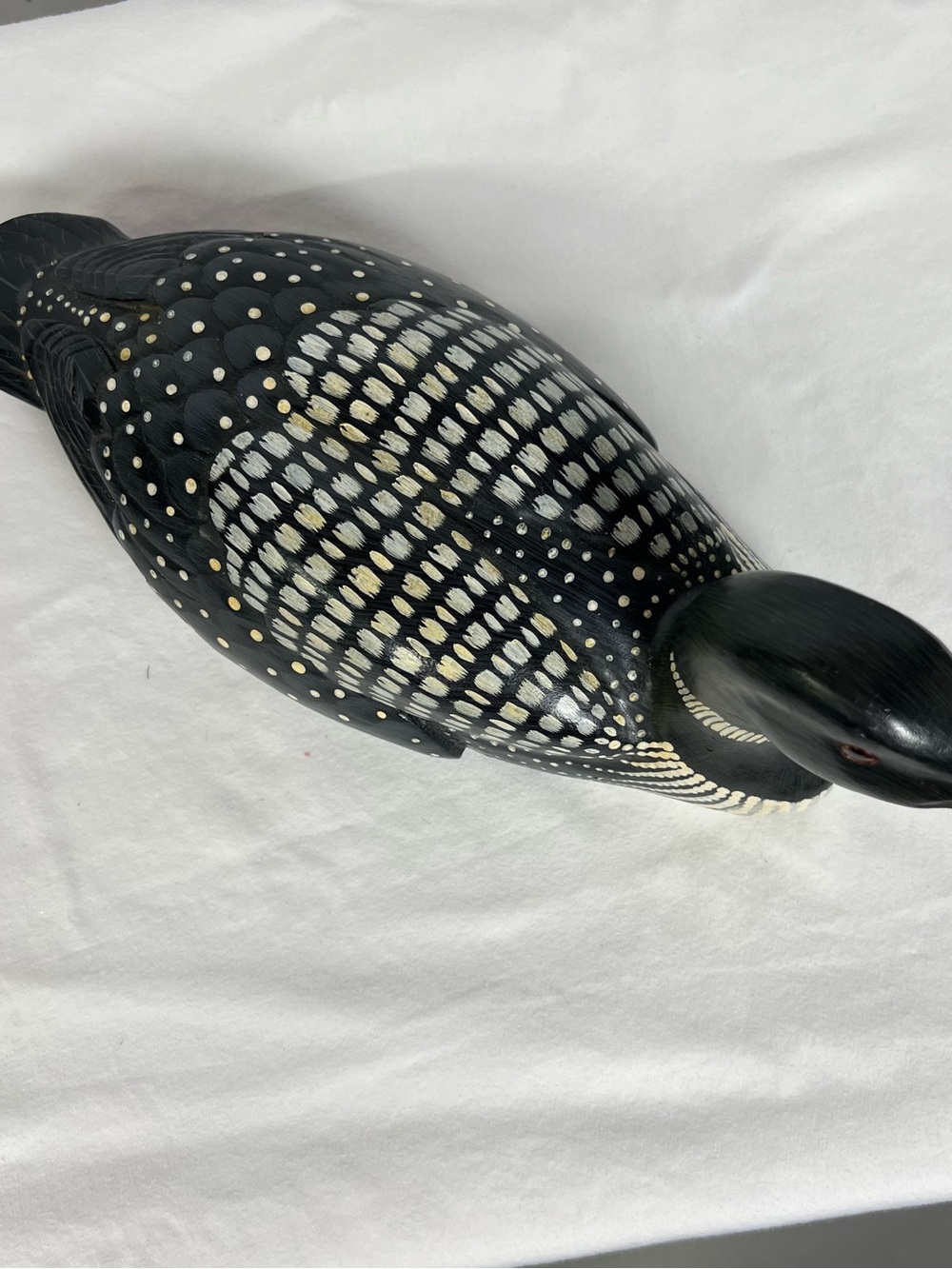 Vintage solid wood hand-painted duck. - Picture 5 of 10